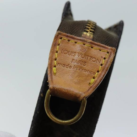 LOUIS VUITTON Monogram Bucket PM Pouch Accessory Pouch LV Auth 70300 - Picture 8 of 16